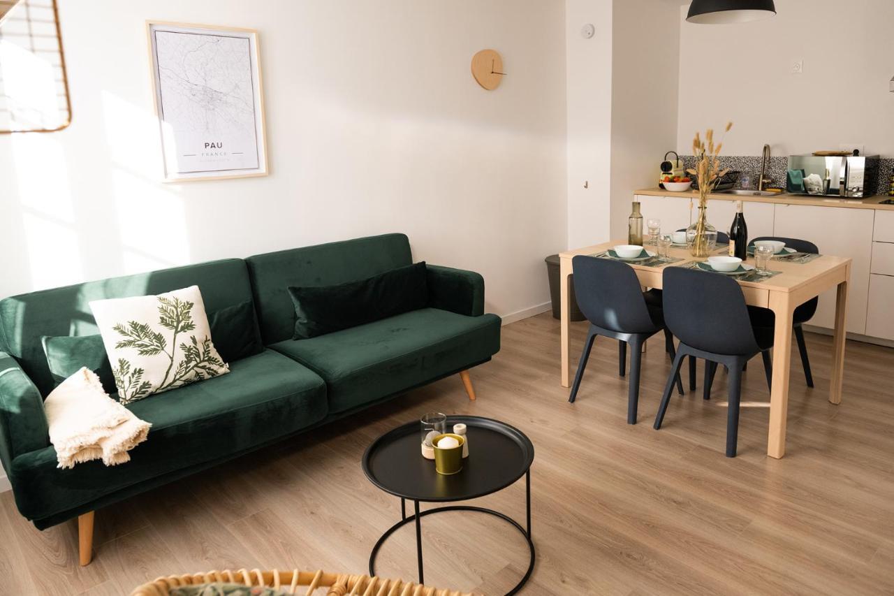 Stylish Duo : T2 Lumineux Au Coeur De Pau Apartment Luaran gambar
