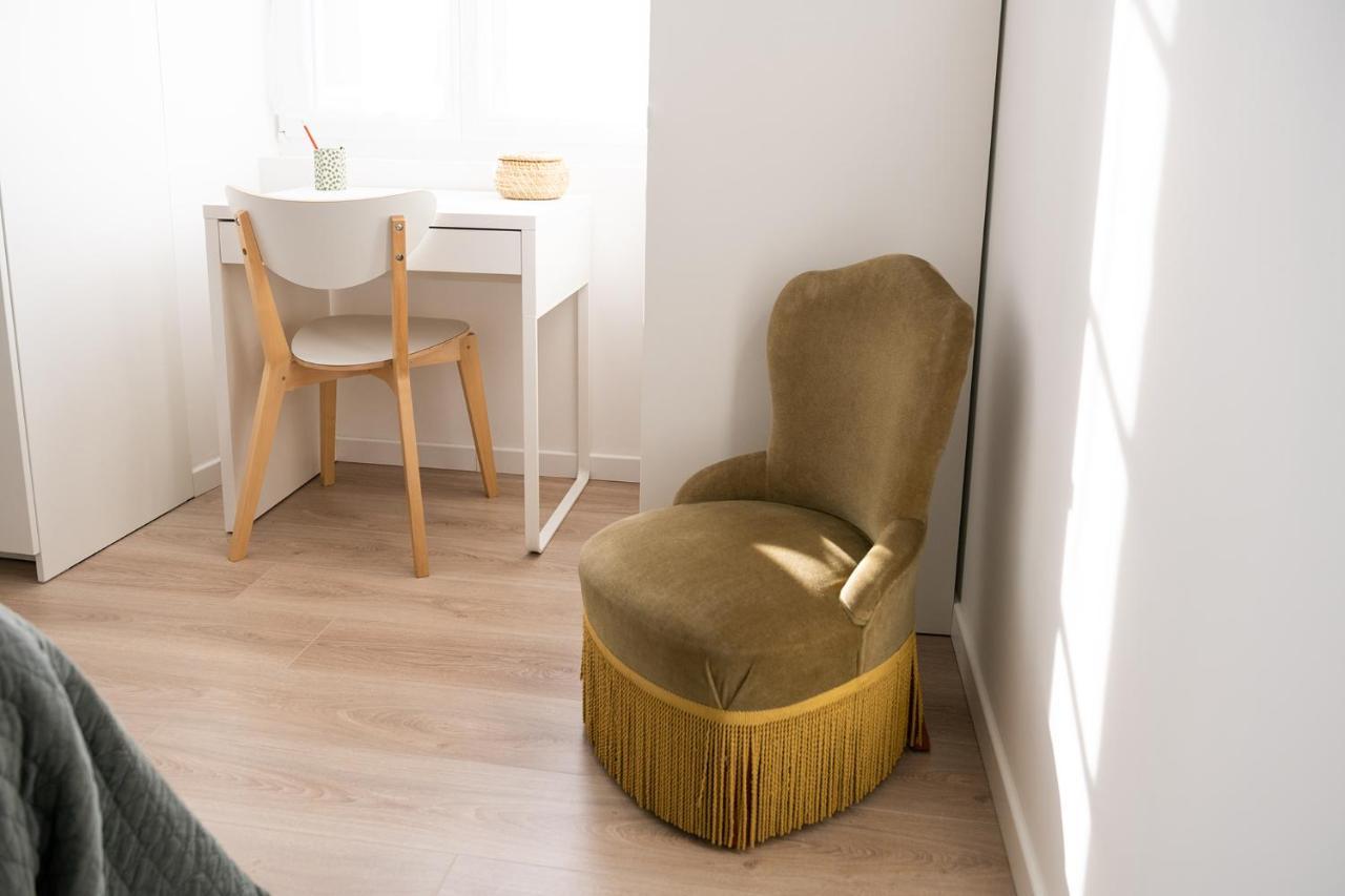 Stylish Duo : T2 Lumineux Au Coeur De Pau Apartment Luaran gambar